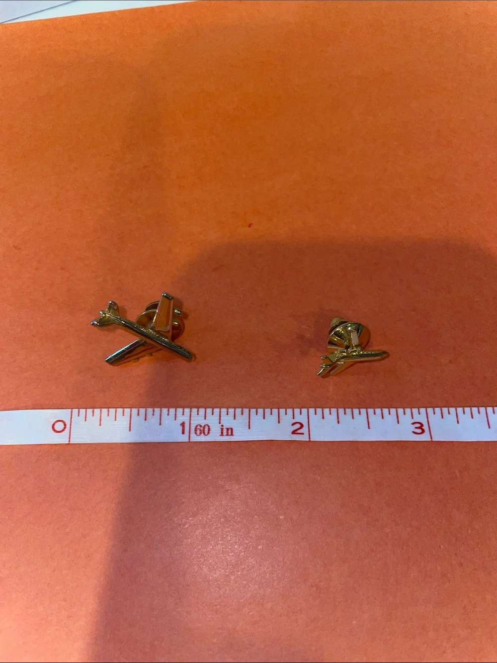 D-C 8 & D-C 9 Gold Airplane Lapel Pins